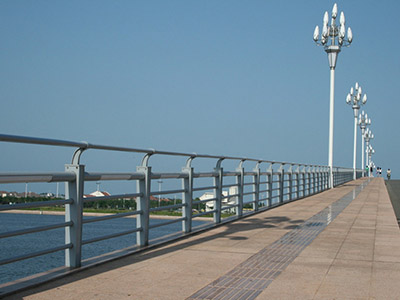 桥梁护栏 - 安平县万基筛网有限公司图片3