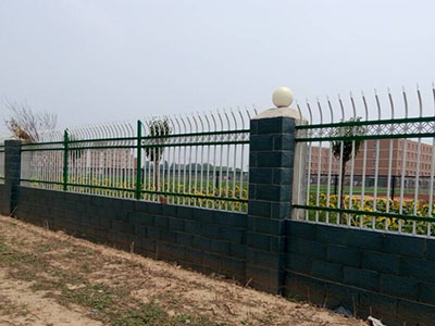 围墙护栏 - 安平县万基筛网有限公司图片4